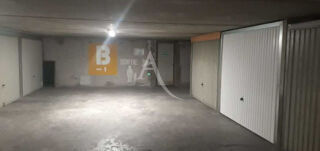  Parking / Garage à vendre 13 m²