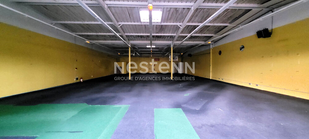   Cellule commerciale. 444 m² . Zone commerciale 