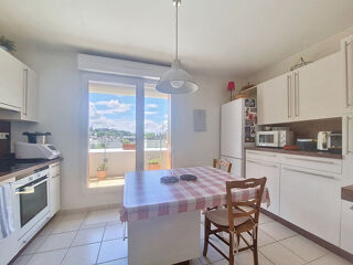  Appartement à vendre 5 pièces 125 m²