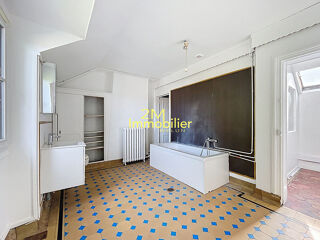  Immeuble � vendre 8 pi�ces 176 m�