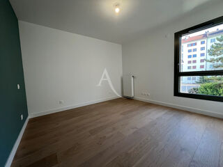 Appartement à louer 2 pièces 41 m²
