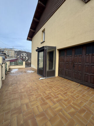  Maison  vendre 9 pices 155 m