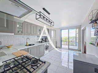  Appartement � vendre 4 pi�ces 79 m�