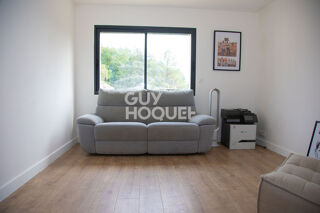  Maison � louer 9 pi�ces 231 m�