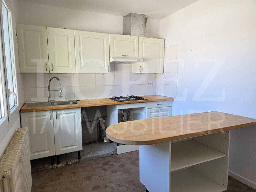 Vente Maison Maison de plain pied 4 pièce(s) Aussillon