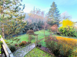  Maison � vendre 8 pi�ces 214 m�