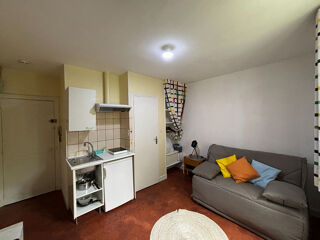 Appartement à louer 1 pièce 14 m²