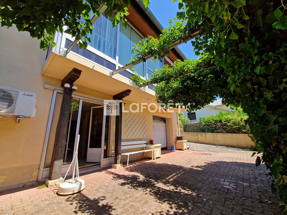 Maison Olemps 6 pièce(s) 140 m2