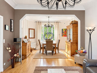  Maison à vendre 6 pièces 181 m²