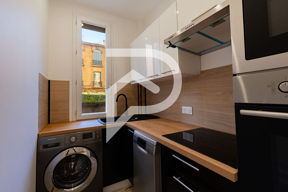 Appartement type 2 de 36M2 REFAIT A NEUF - MARSEILLE 13004