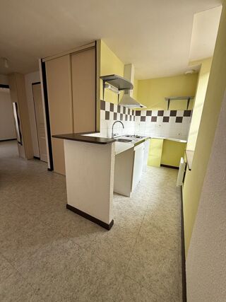  Appartement à louer 3 pièces 38 m²