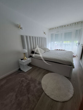  Appartement � vendre 4 pi�ces 77 m�