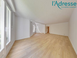  Appartement à louer 3 pièces 74 m²