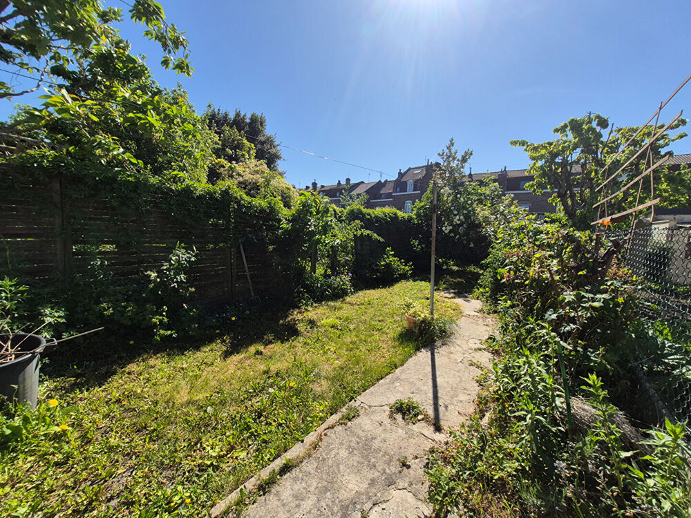 LOOS - CENTRE VILLE - MAISON - 3 CHAMBRES POSSIBILITE 4 - JARDIN