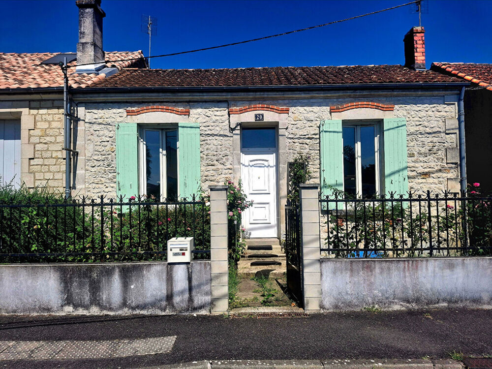 Vente Maison Maison année 1920 avec garage Saintes