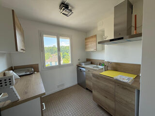  Appartement à louer 3 pièces 69 m²