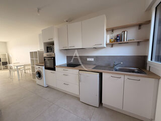  Appartement à louer 1 pièce 33 m²