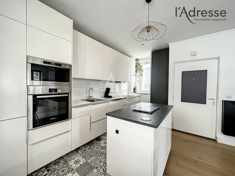 Location Appartement PUTEAUX/ rue Jean Jaurès Appartement 3 pièces 63m² Meublé Puteaux