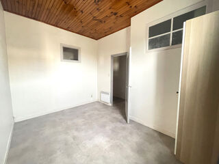  Appartement à louer 3 pièces 65 m²