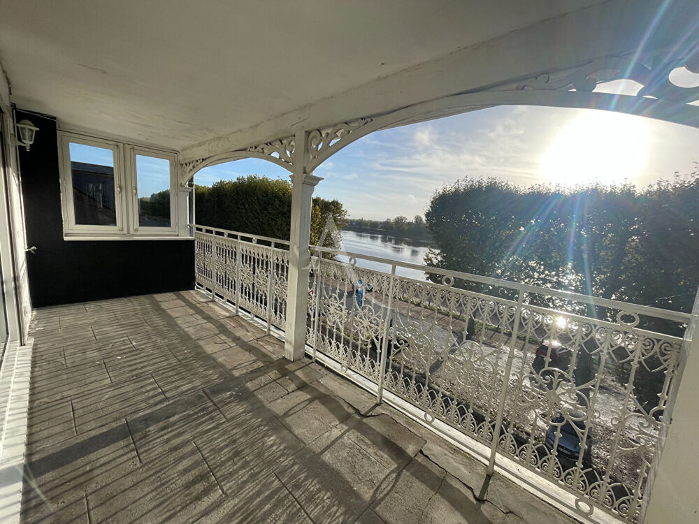 BLOIS CENTRE VILLE SUR LES QUAIS AVEC VUE SUR LOIRE : Appartement Blois 7 pièce(s) 164 m2