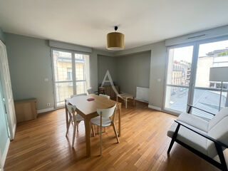  Appartement à louer 2 pièces 40 m²