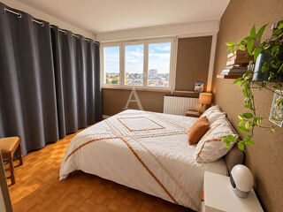Vente Appartement APPARTEMENT - 2 PIECES AVEC BALCON - JARDIN DES PLANTES Le mans