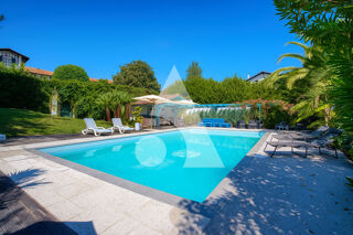  Villa  vendre 7 pices 231 m