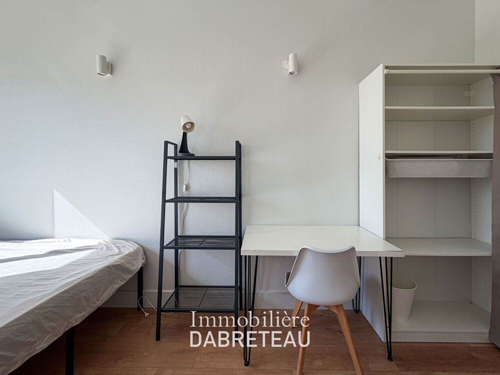 Location Appartement Chambre à louer dans bel appartement standing - Moulin à Vent Venissieux
