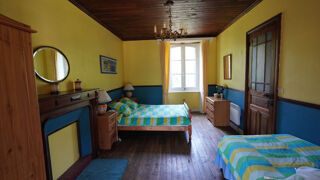  Maison à vendre 15 + pièces 380 m²