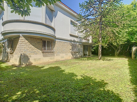 Local commercial Chaumont 70.57 m2 1000 52000 Chaumont