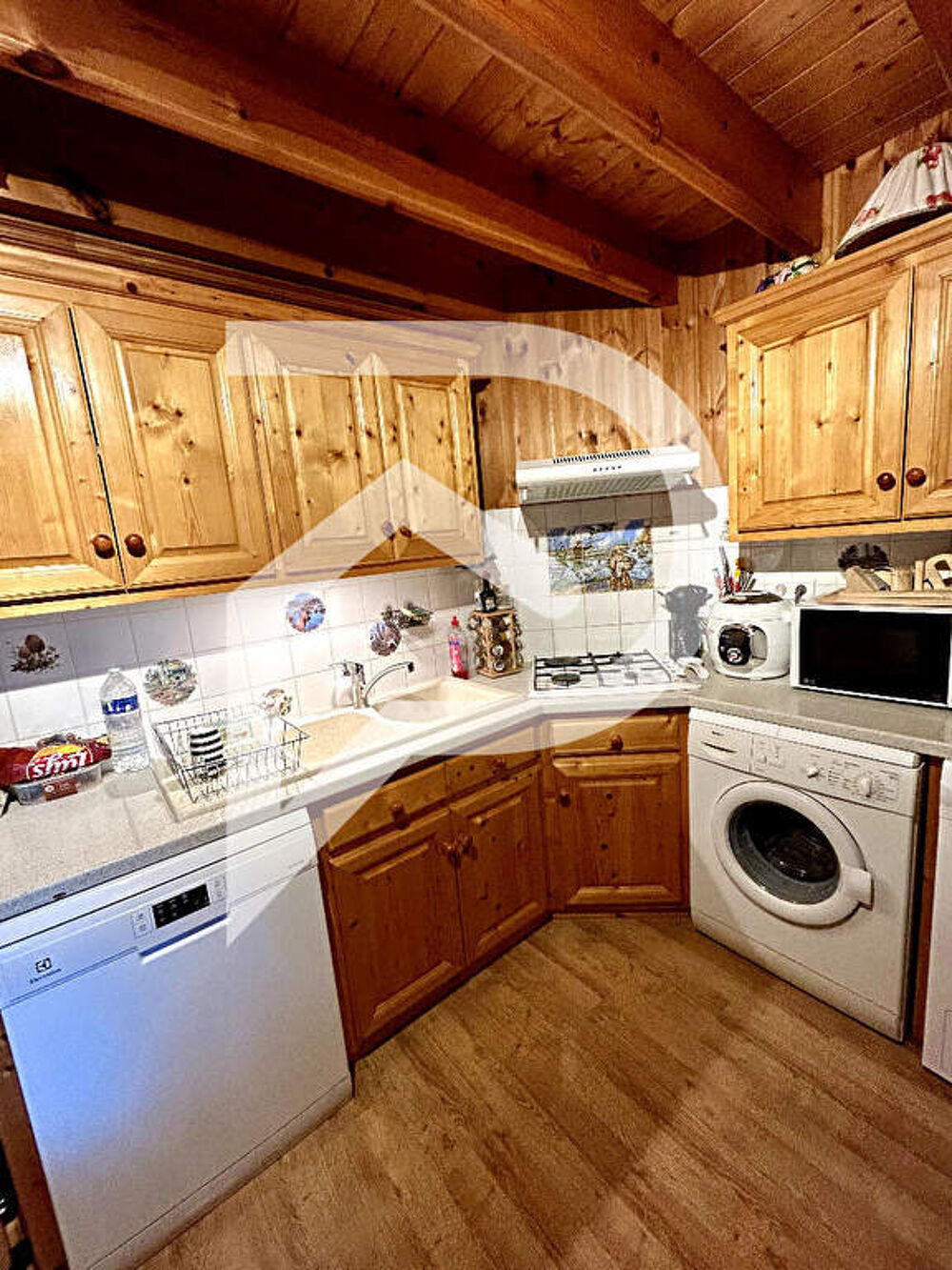 Location Maison Chalet Cubjac 3 pi�ce(s) 74 m2 Cubjac