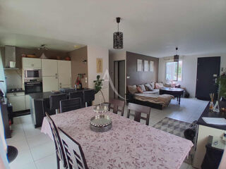  Maison  vendre 4 pices 90 m