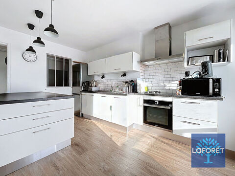  Appartement � louer 4 pi�ces 84 m�