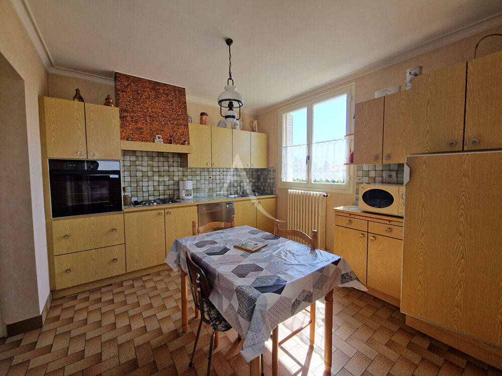 Maison Saint Sebastien Sur Loire 4 chambres, bureau