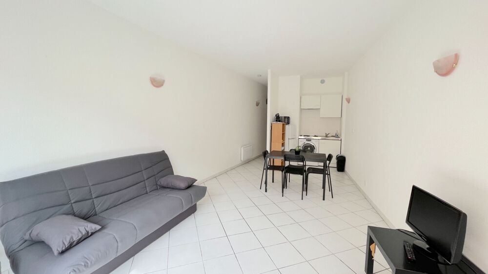 A LOUER APPARTEMENT 1 PIECE MEUBLE - SAINT ANDRE DE CUBZAC CENTRE