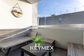  Appartement � vendre 4 pi�ces 77 m�