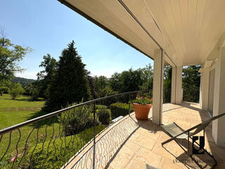  Maison  vendre 7 pices 244 m