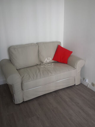  Appartement à louer 1 pièce 20 m² Versailles