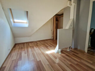  Appartement à louer 3 pièces 69 m²