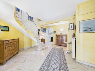  Appartement à vendre 7 pièces 200 m²