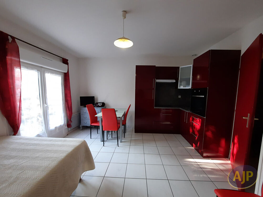 Vente Immeuble Ensemble immobilier de 15 lots Jonzac