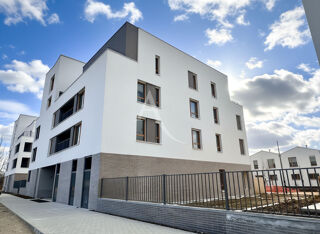  Appartement à vendre 5 pièces 96 m²