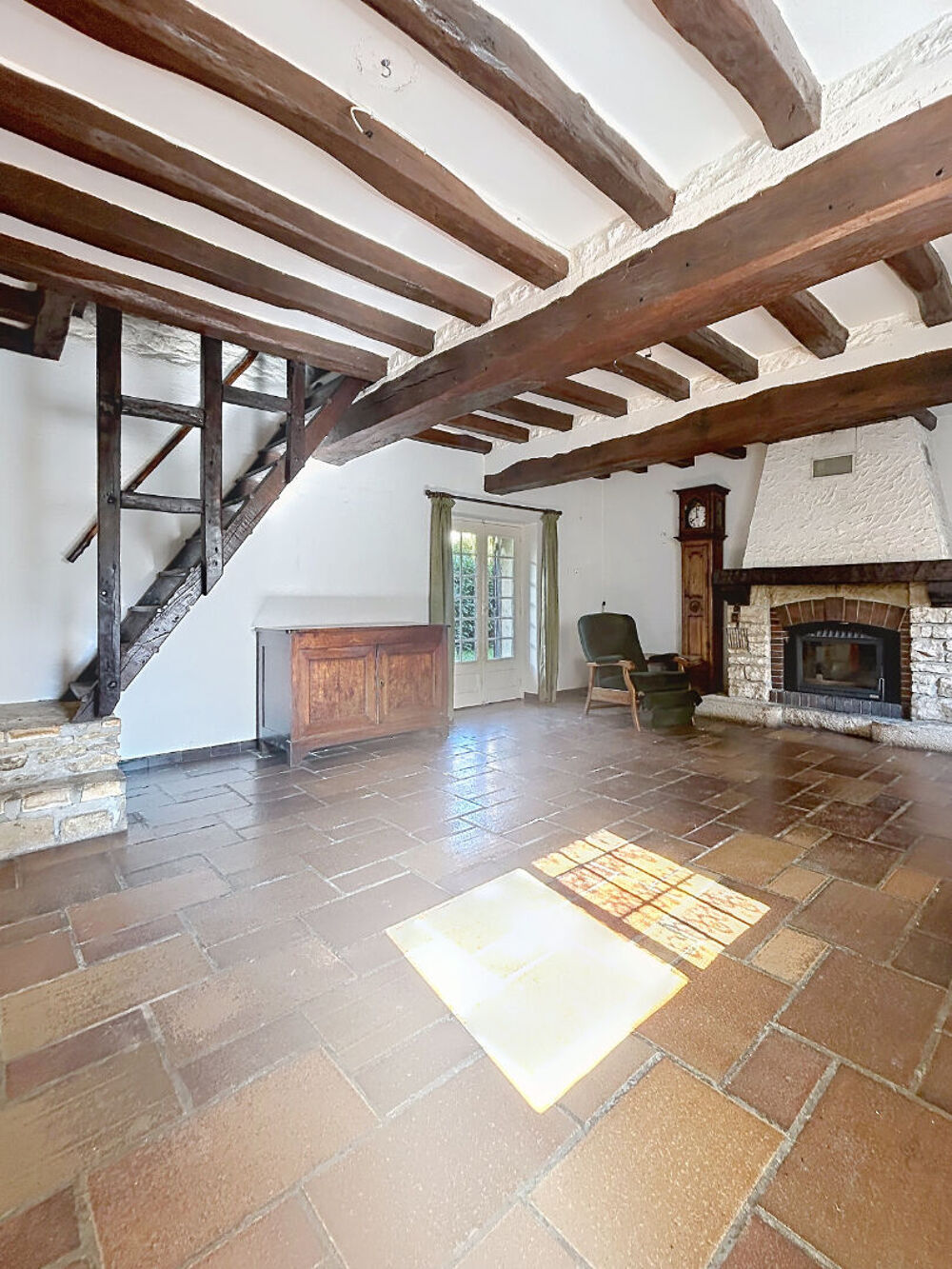 Maison Chevannes 15 pièce(s) 211.8 m2
