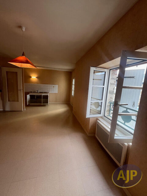   Appartement Chateaubriant 3 pi�ce(s) 55.86 m2 Appartement - 3 pi�ce(s) - 56 m�