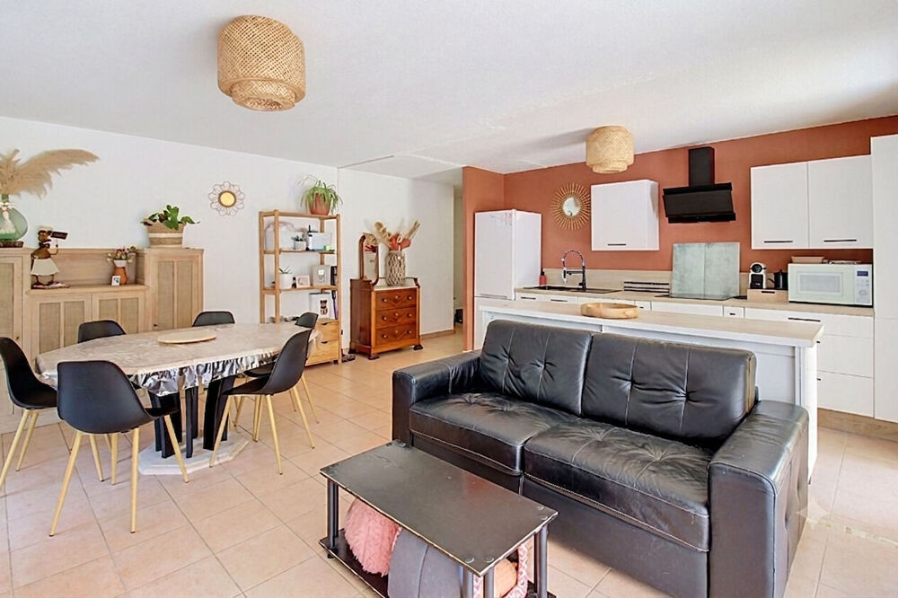 Vente Appartement A VENDRE EN EXCLUSIVITE ! Appartement 4 pièces de 84 m² à Draguignan avec JARDIN Draguignan