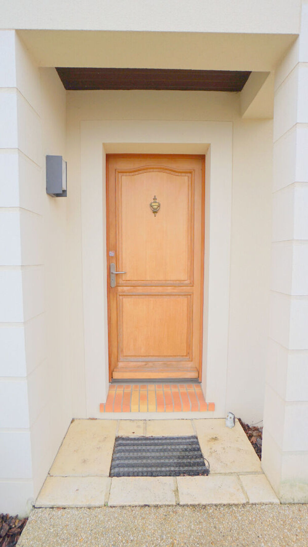 Maison - 80m² de pièces de vie - 165 m2