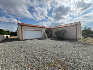 Maison 6 pièces 120 m² · aux Herbiers · 120 m² · 299 000 €