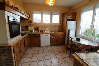  Maison � vendre 6 pi�ces 140 m�