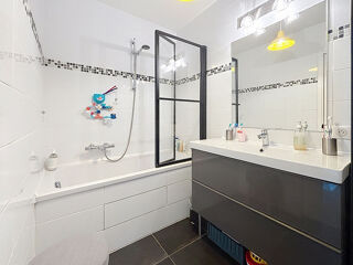  Appartement � vendre 4 pi�ces 89 m�