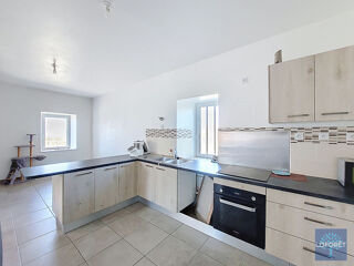  Maison � vendre 7 pi�ces 2324 m�